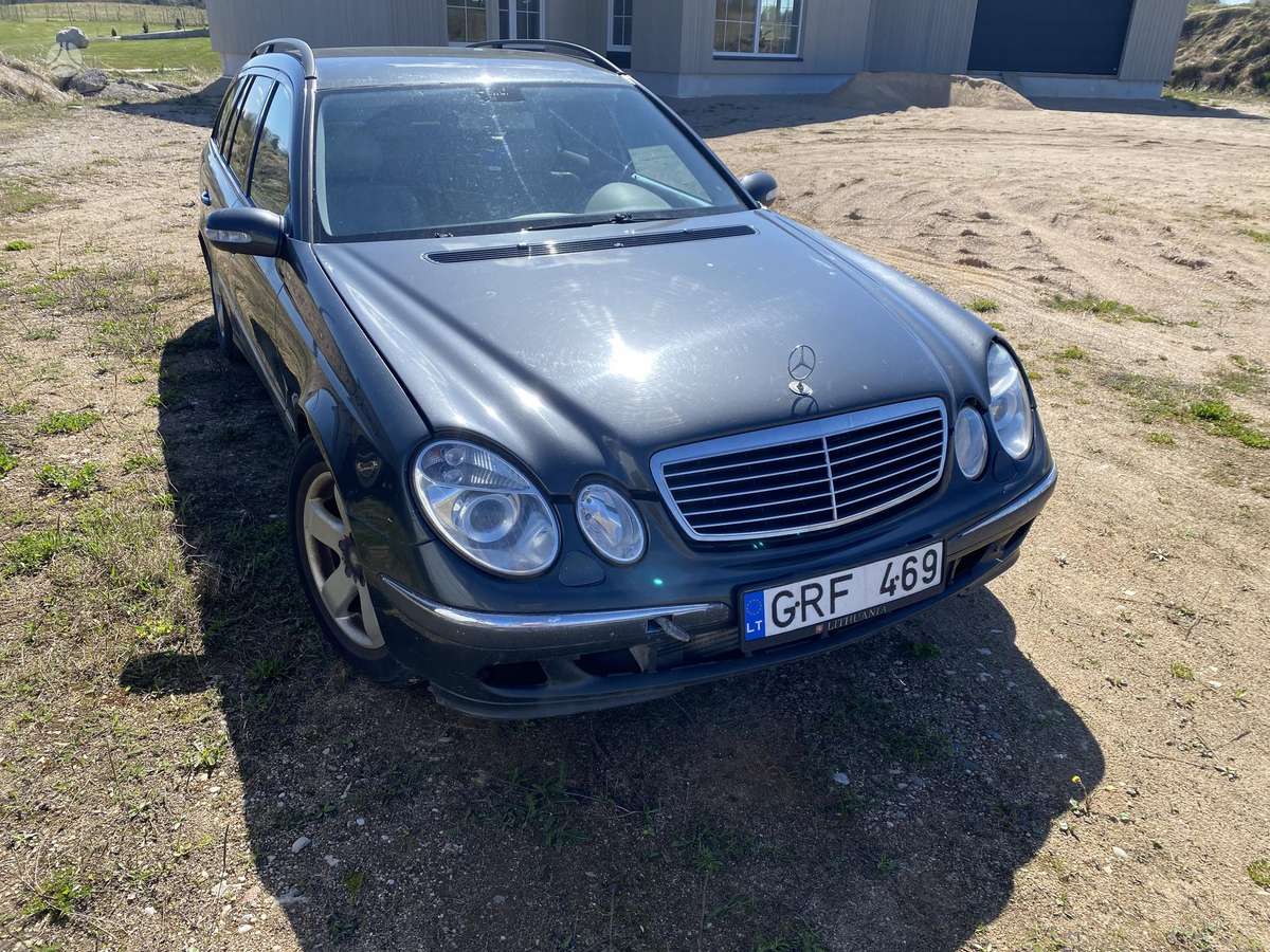 Mercedes-Benz 270, 2004