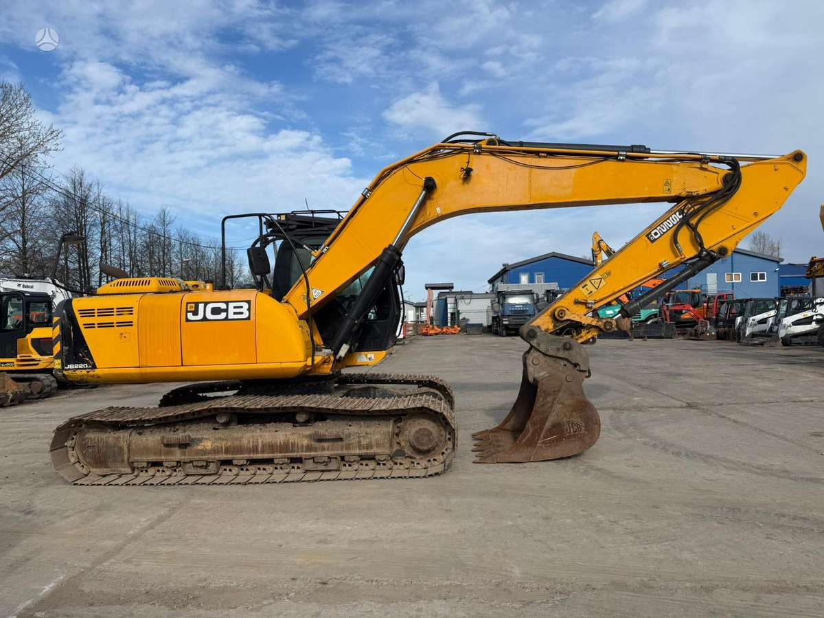 JCB JS220LC, экскаваторы
