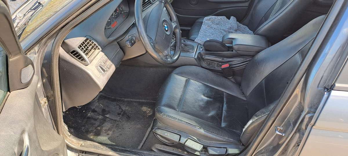 BMW 318, 2.0 l., universalas