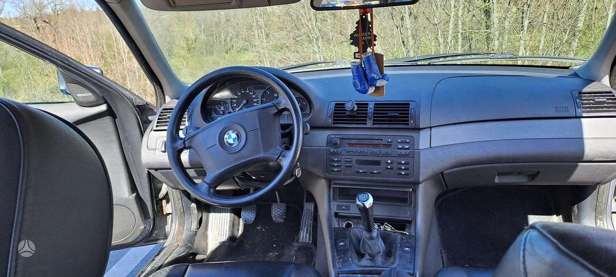BMW 318, 2.0 l., universalas