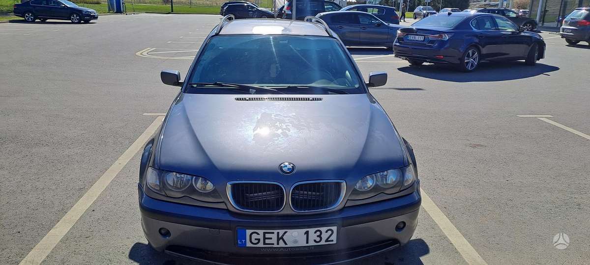 BMW 318, 2.0 l., universalas
