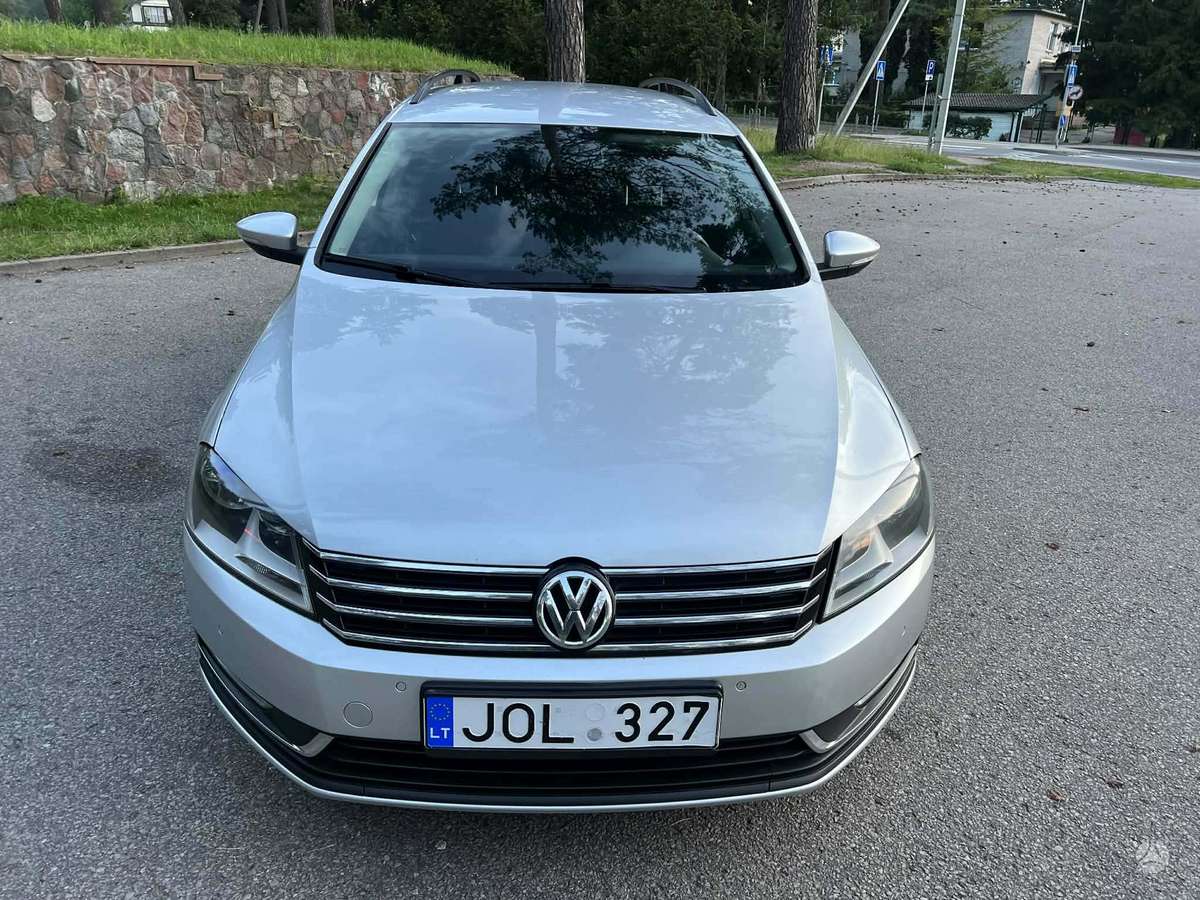 Volkswagen Passat, 2012