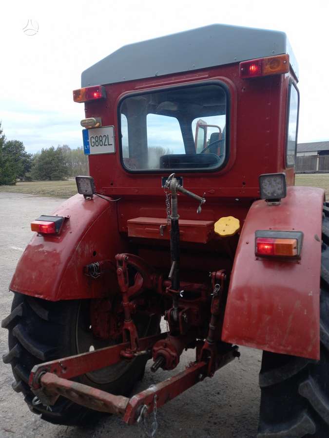 LTZ T40 AM, traktoriai