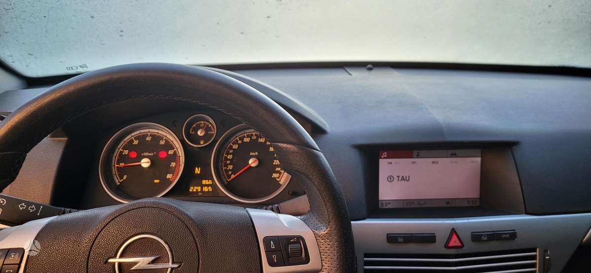 Opel Astra, 1.6 l., hatchback