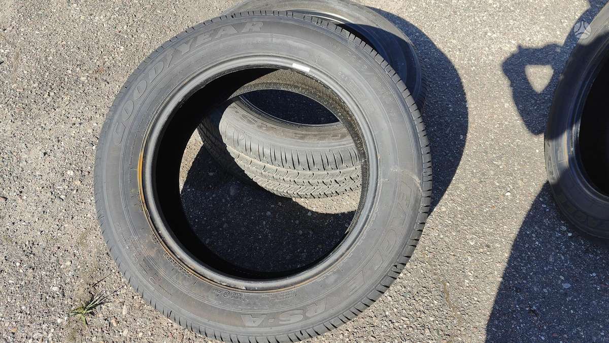 Goodyear, всесезонные 225/60 R18
