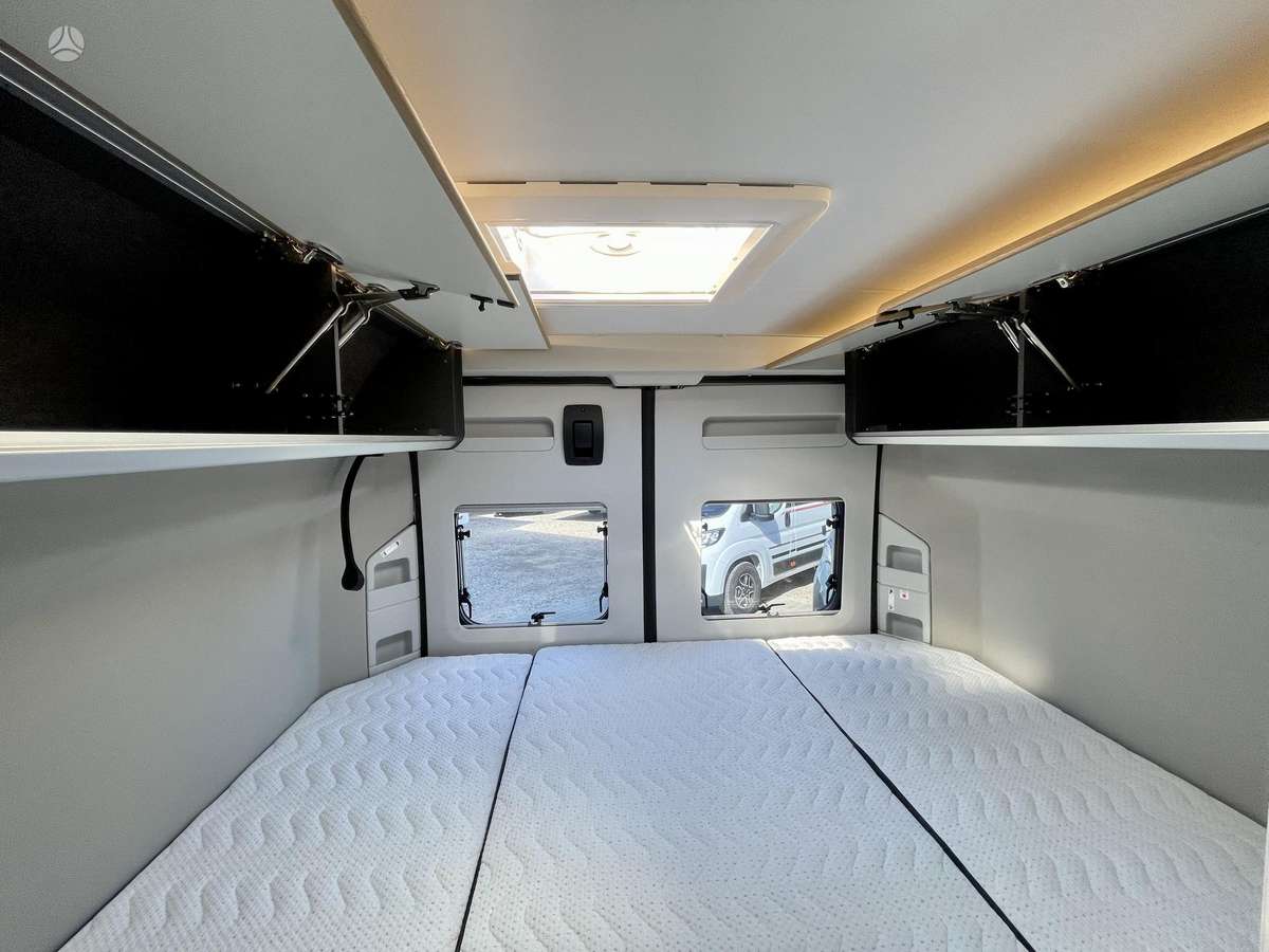 Adria Twin 600 SPB, campers