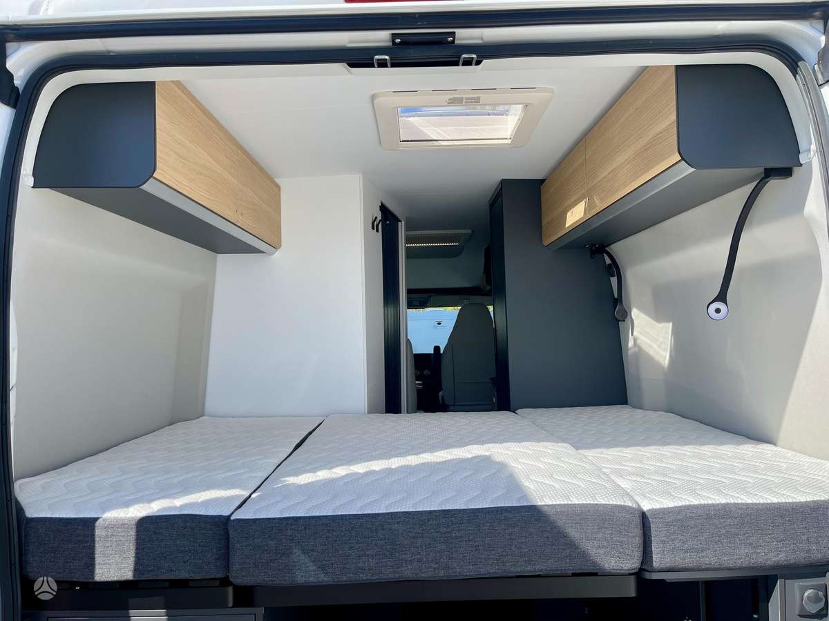 Adria Twin 600 SPB, campers