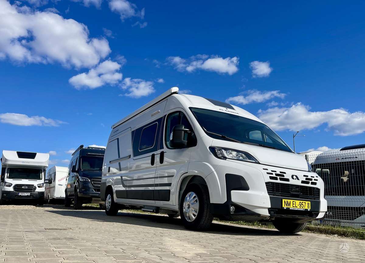 Adria Twin 600 SPB, campers