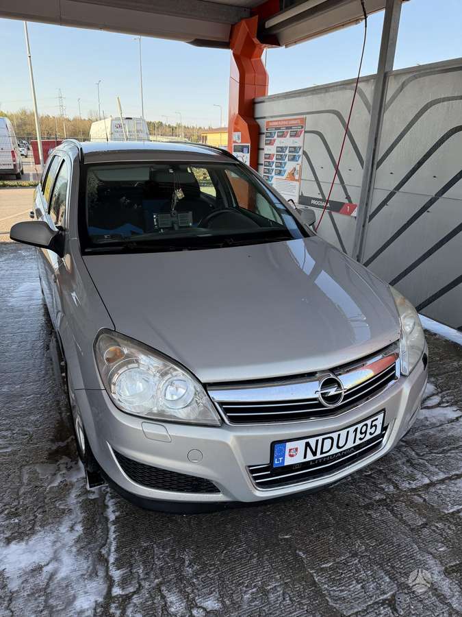 Opel Astra, 2009