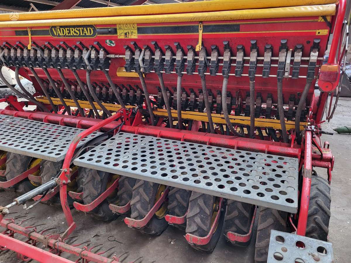 Vaderstad Rapid 4 metrai, seeders, planters