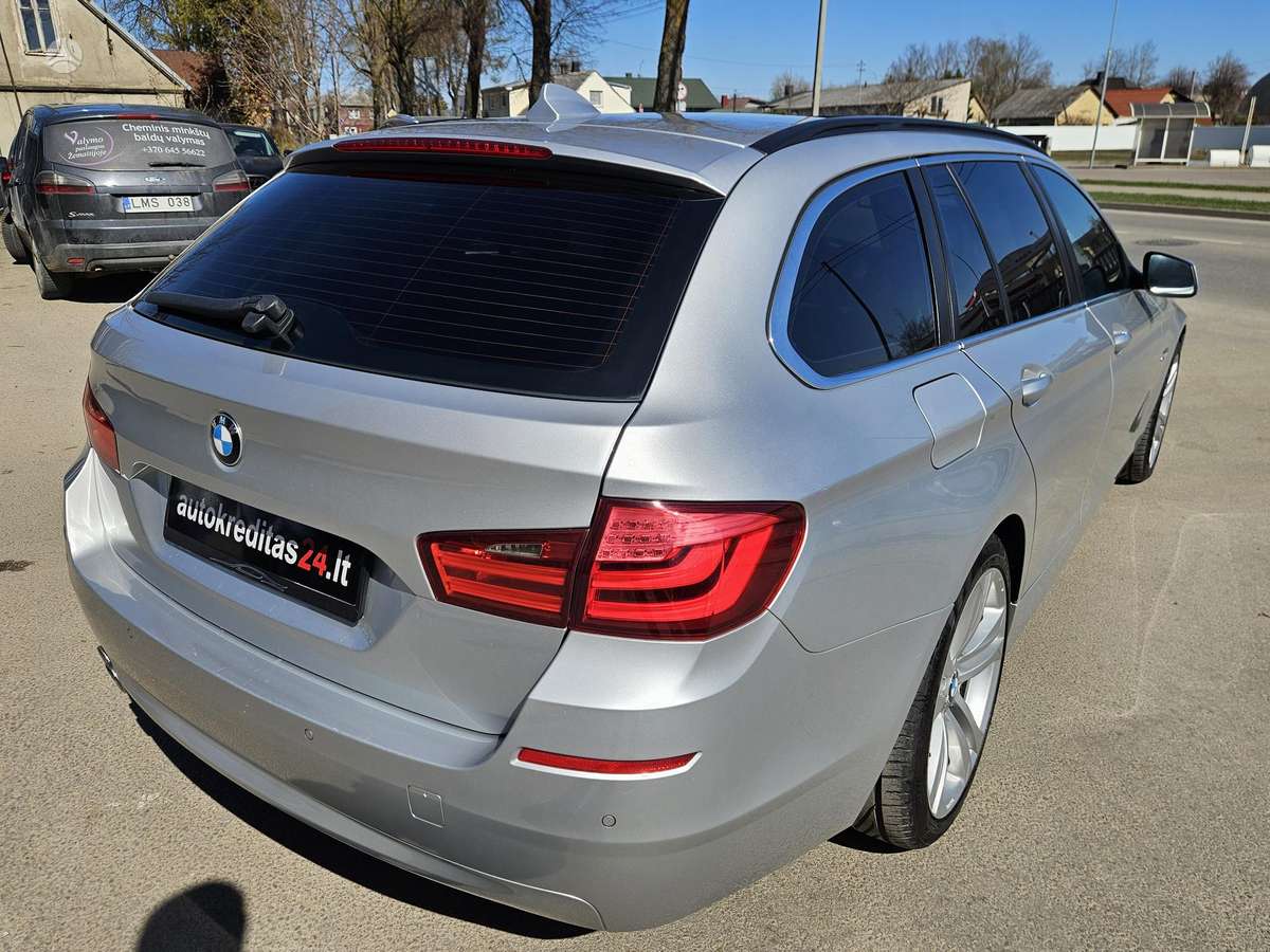 BMW 520, 2.0 l., Универсал
