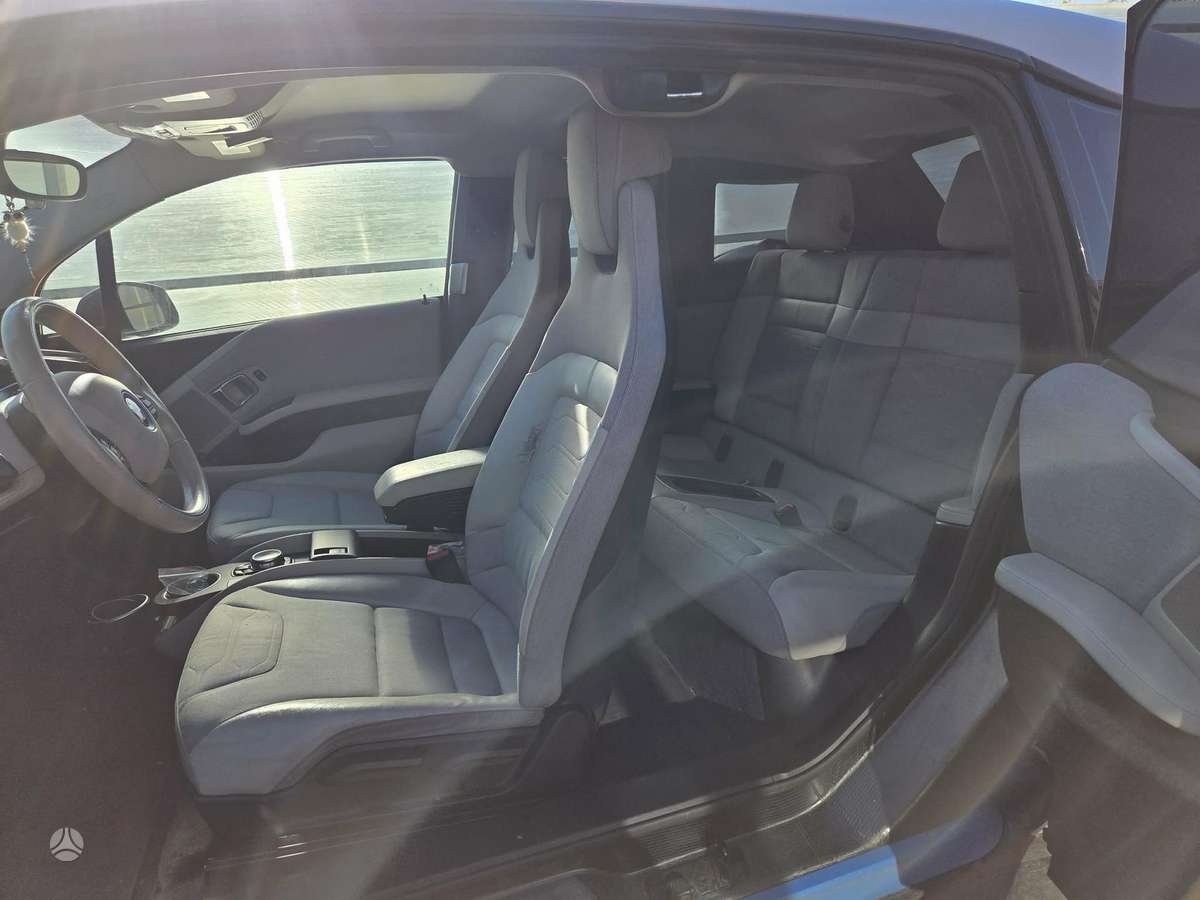 BMW i3, 0.7 l., hatchback