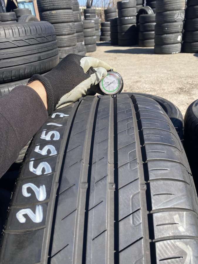 Goodyear Efficient grip, vasarinės 225/55 R17