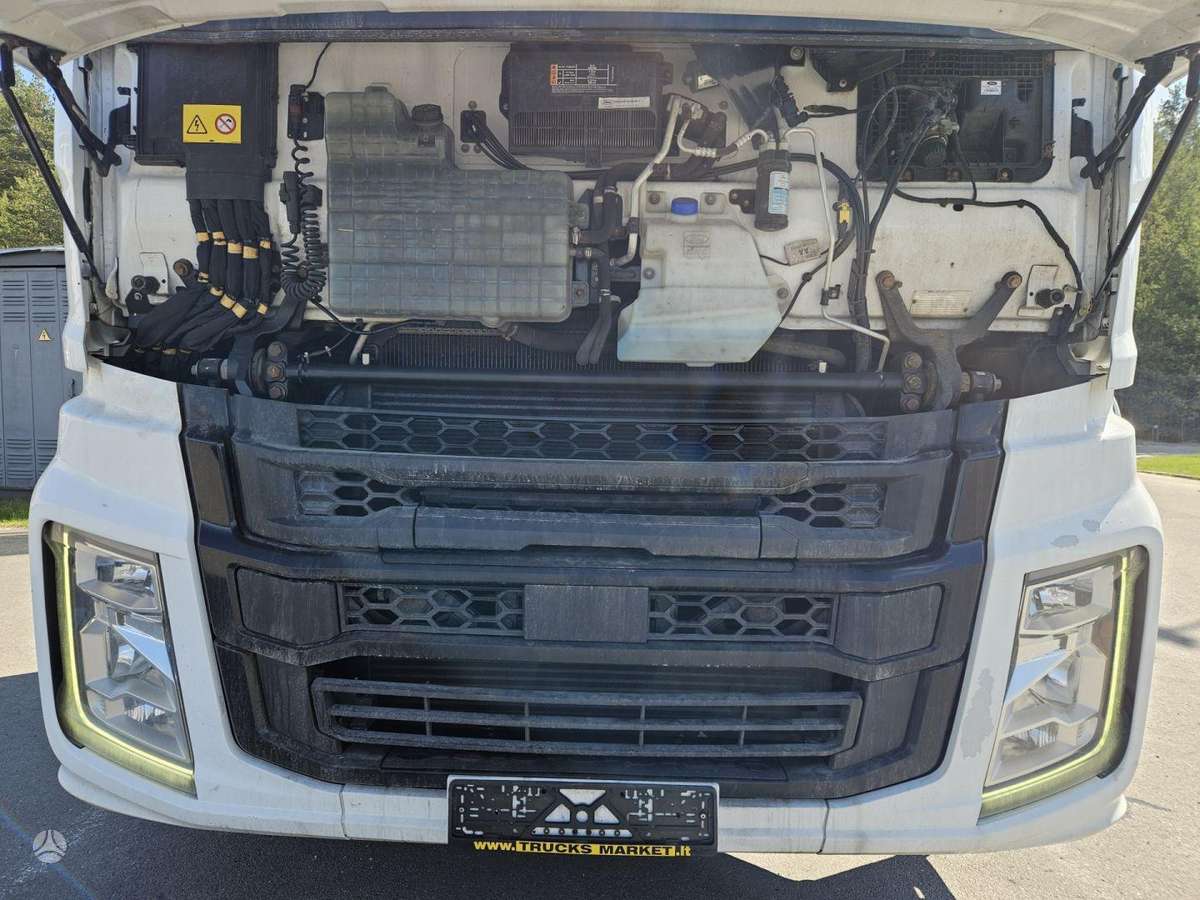 Ford F-MAX, 2 miegamosios vietos