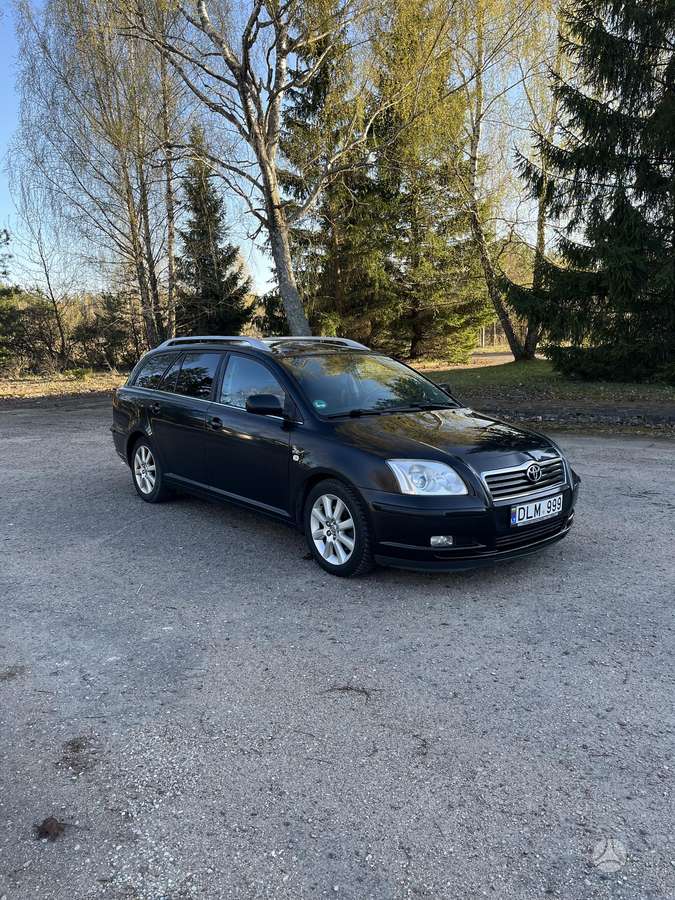 Toyota Avensis, 2005