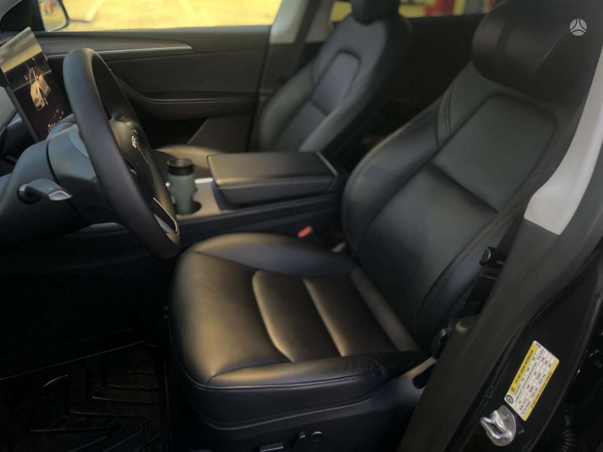 Tesla Model Y, 81 кВт·ч, Минивэн