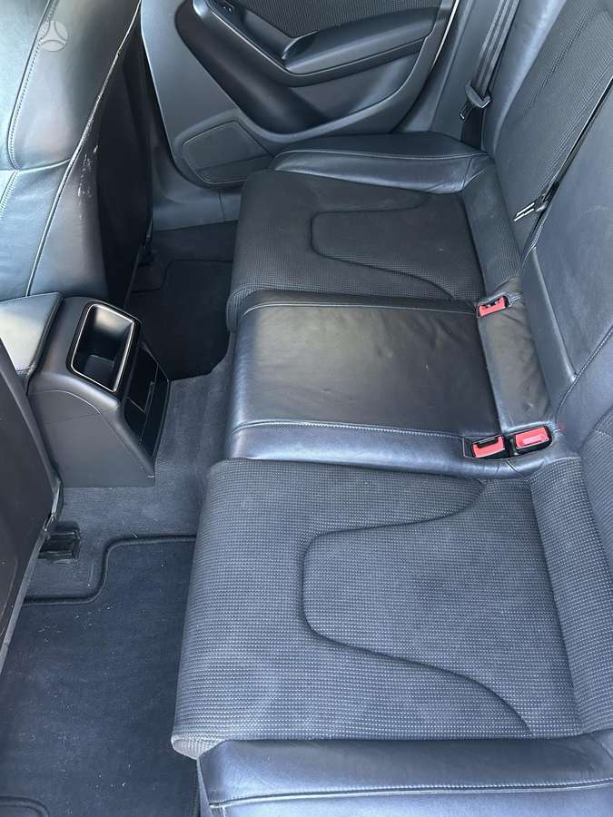Audi A4, 2.0 l., Универсал