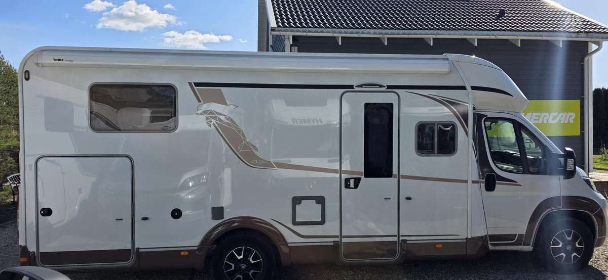 Bürstner Delfin 726 G Harmony Line, campers
