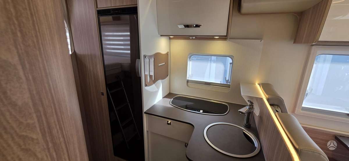 Bürstner Delfin 726 G Harmony Line, campers