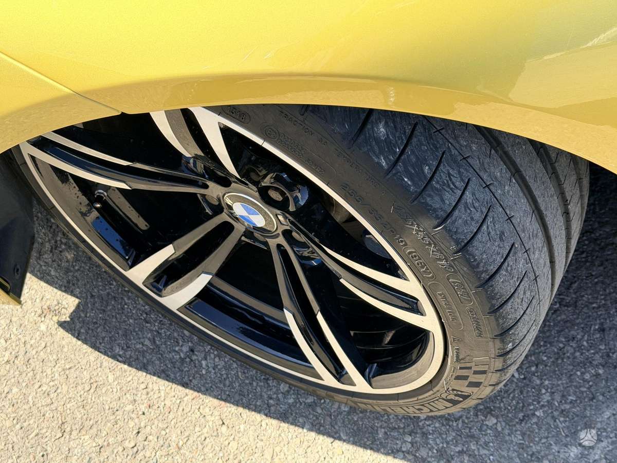 BMW M4, 3.0 l., coupe