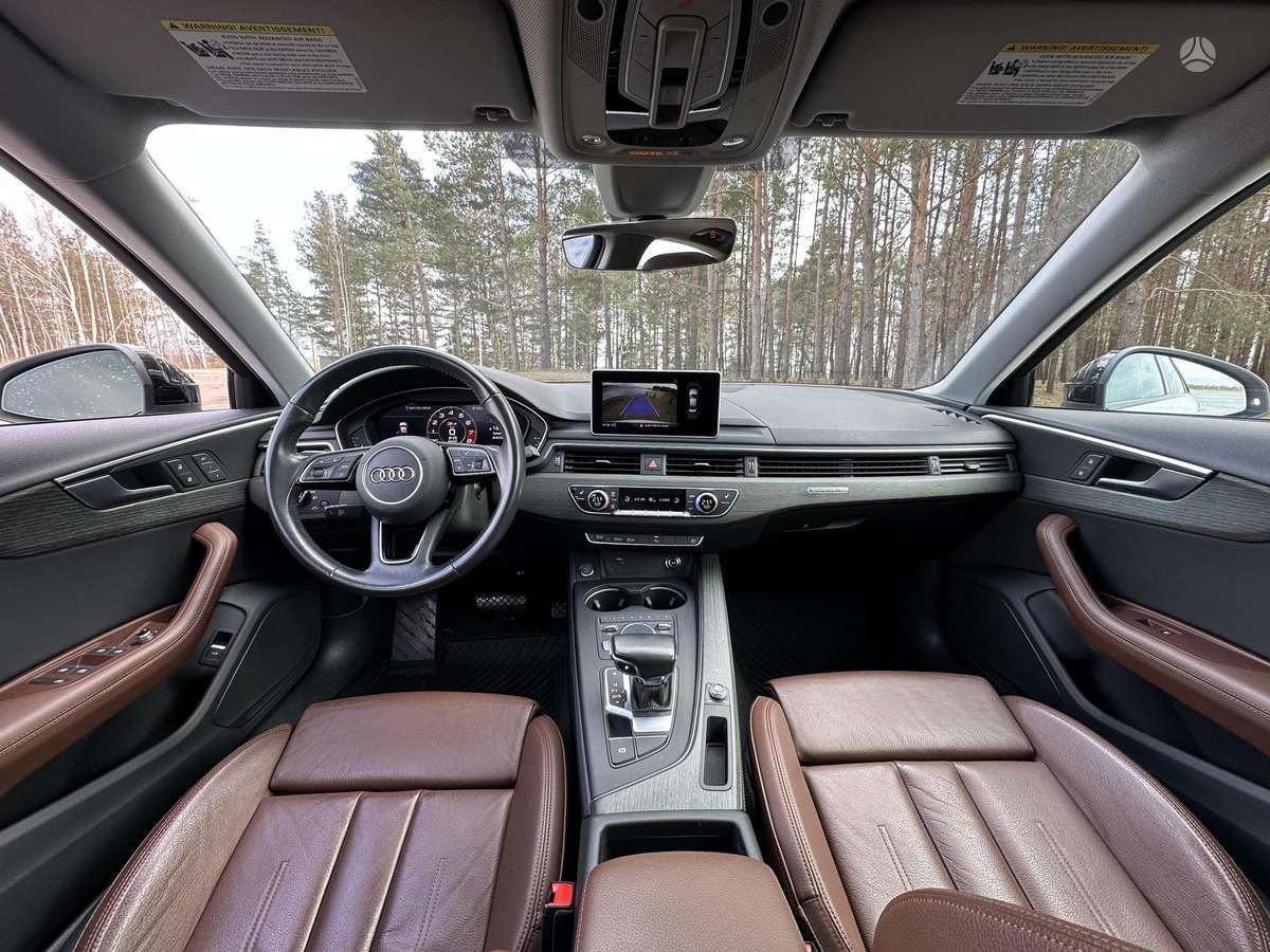 Audi A4, 2.0 l., Седан