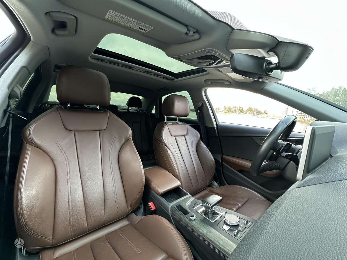 Audi A4, 2.0 l., Седан