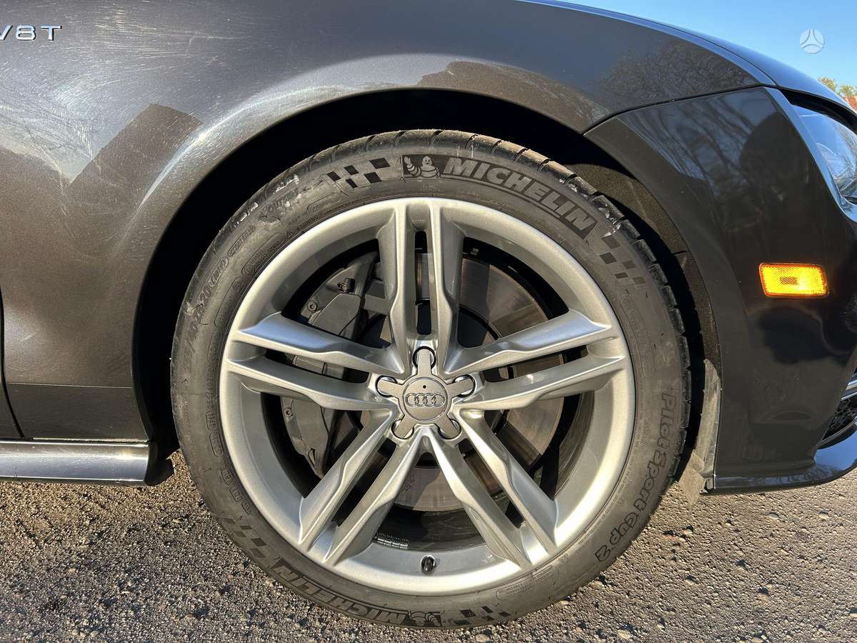 Audi S7, 4.0 l., Хэтчбек