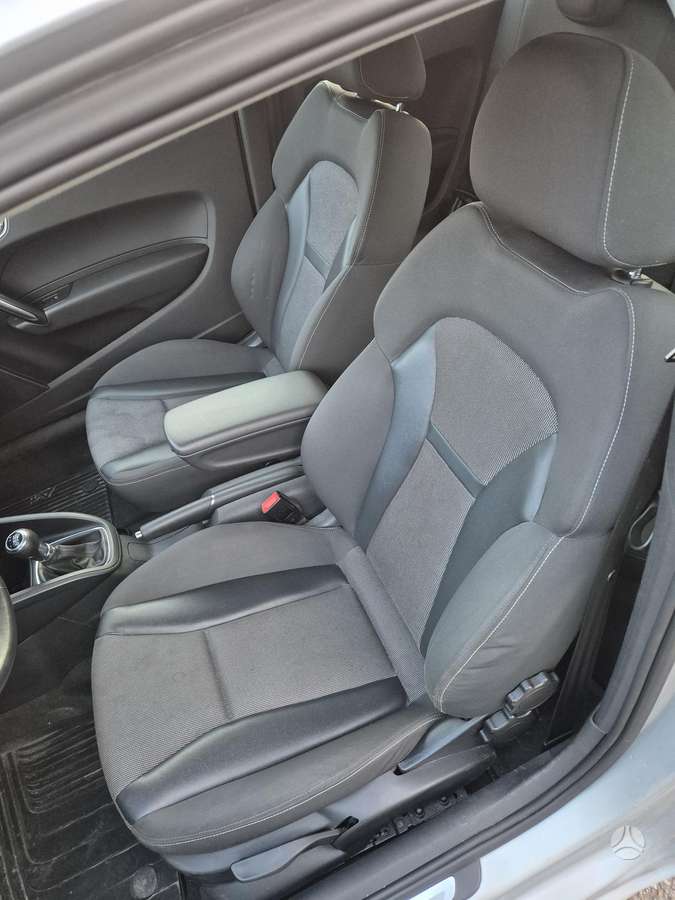 Audi A1, 1.6 l., hatchback