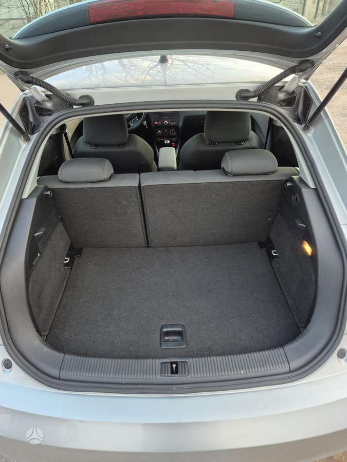 Audi A1, 1.6 l., hatchback