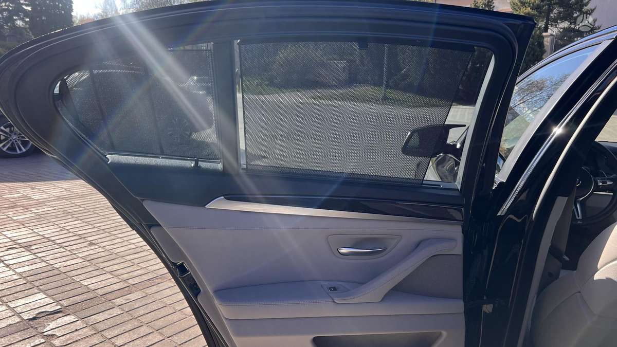 BMW 550, 4.4 l., Седан