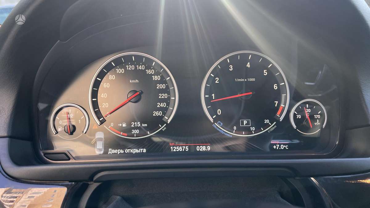 BMW 550, 4.4 l., Седан