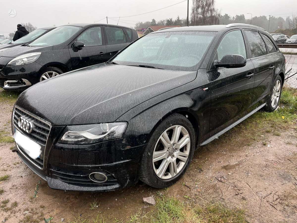 Audi A4, 2011