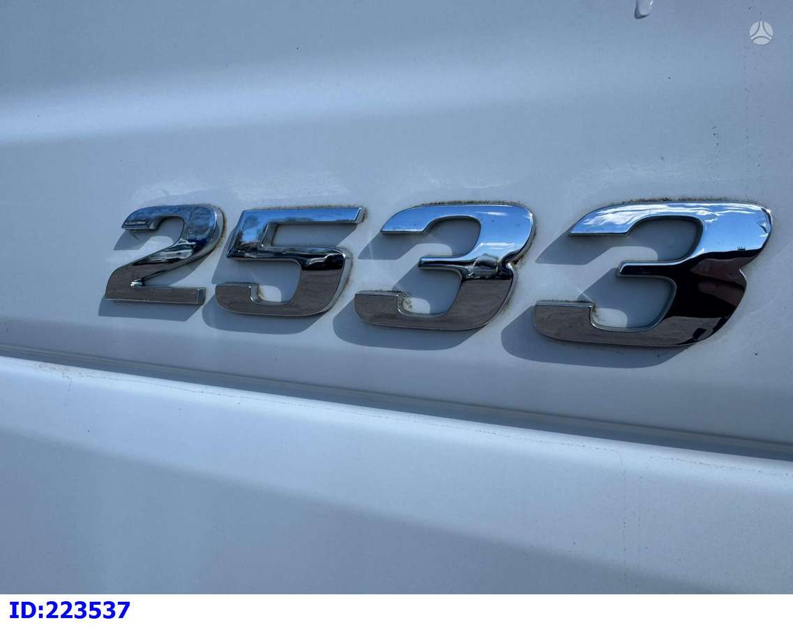 Mercedes-Benz Axor 2533 6x2, шасси