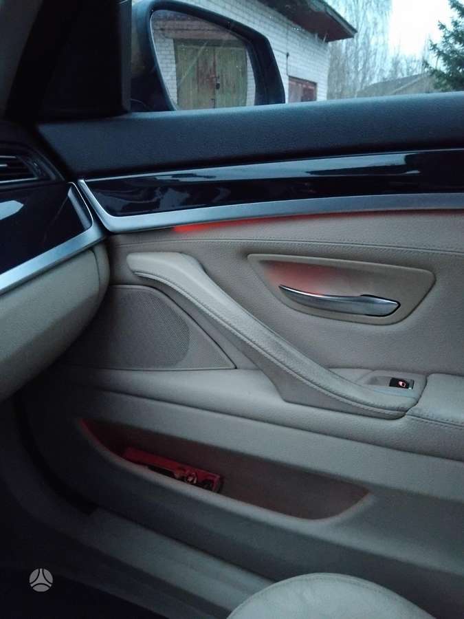 BMW 520, 2.0 l., Универсал