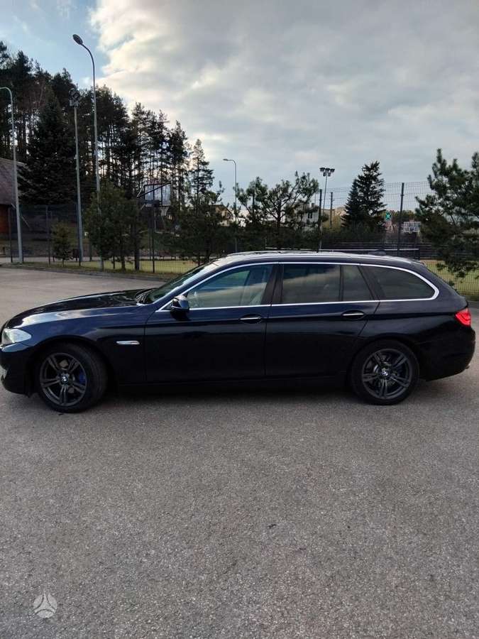 BMW 520, 2.0 l., wagon