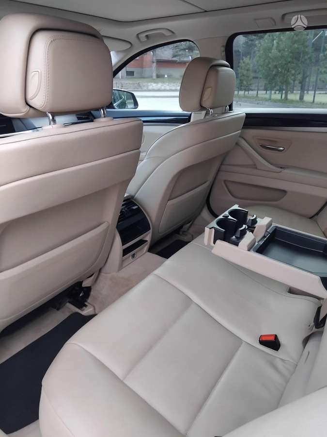 BMW 520, 2.0 l., wagon