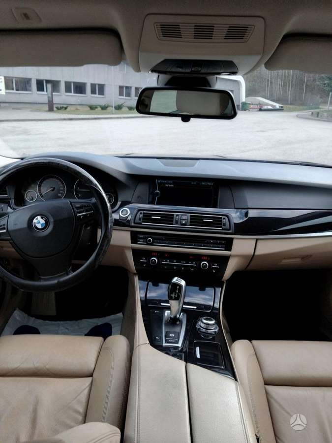 BMW 520, 2.0 l., wagon