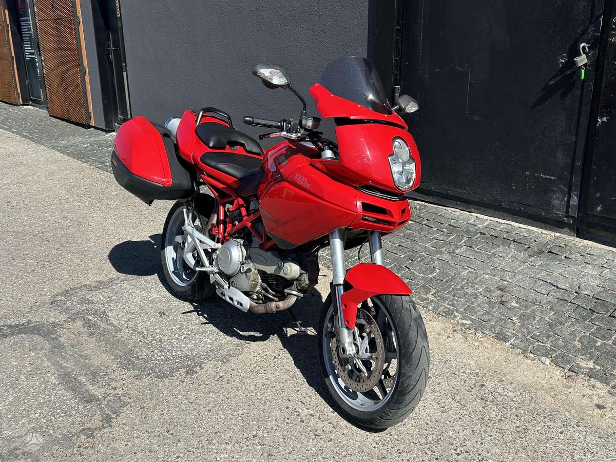 Ducati Multistrada, kruīza / touring