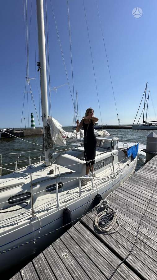Albin Vega, keelboats