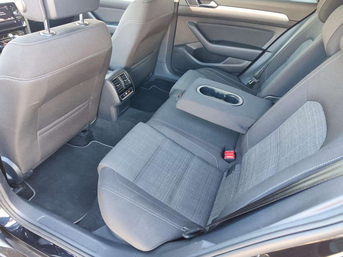 Volkswagen Passat, 2.0 l., Универсал