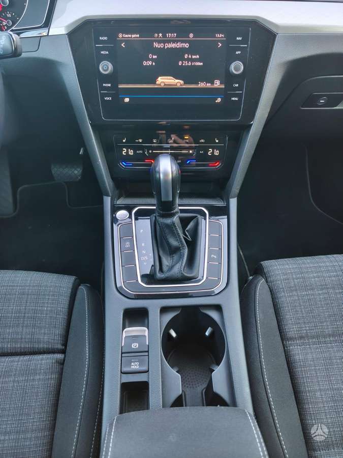 Volkswagen Passat, 2.0 l., Универсал