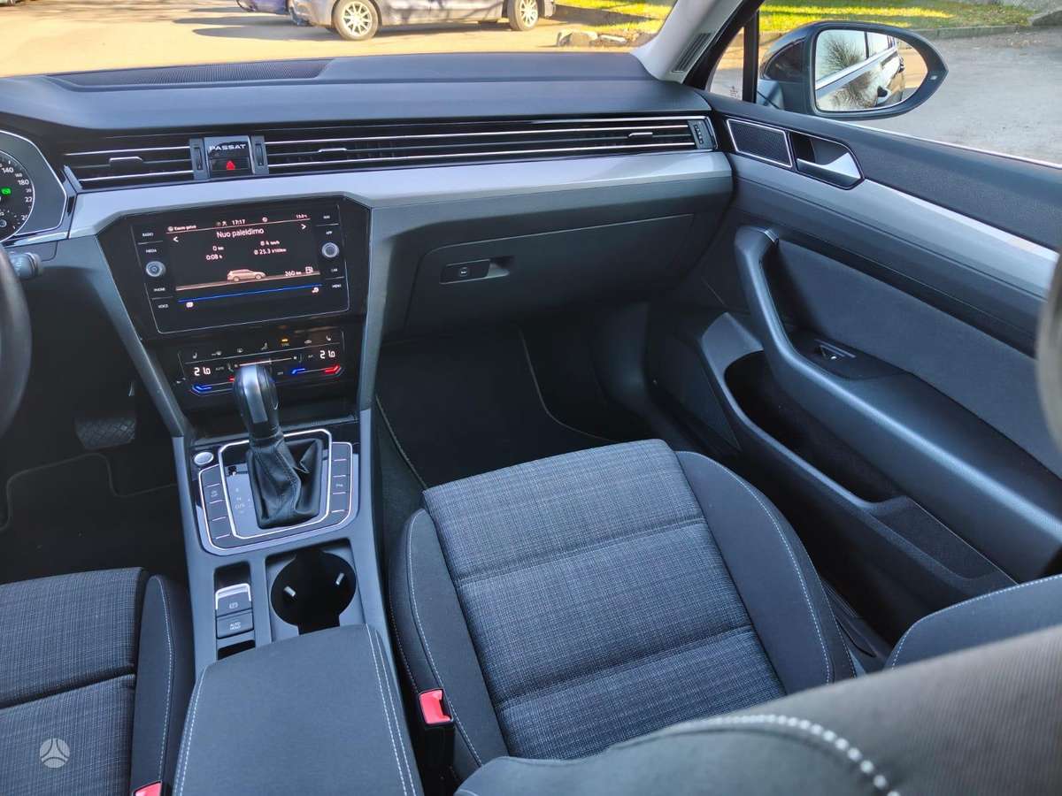 Volkswagen Passat, 2.0 l., Универсал
