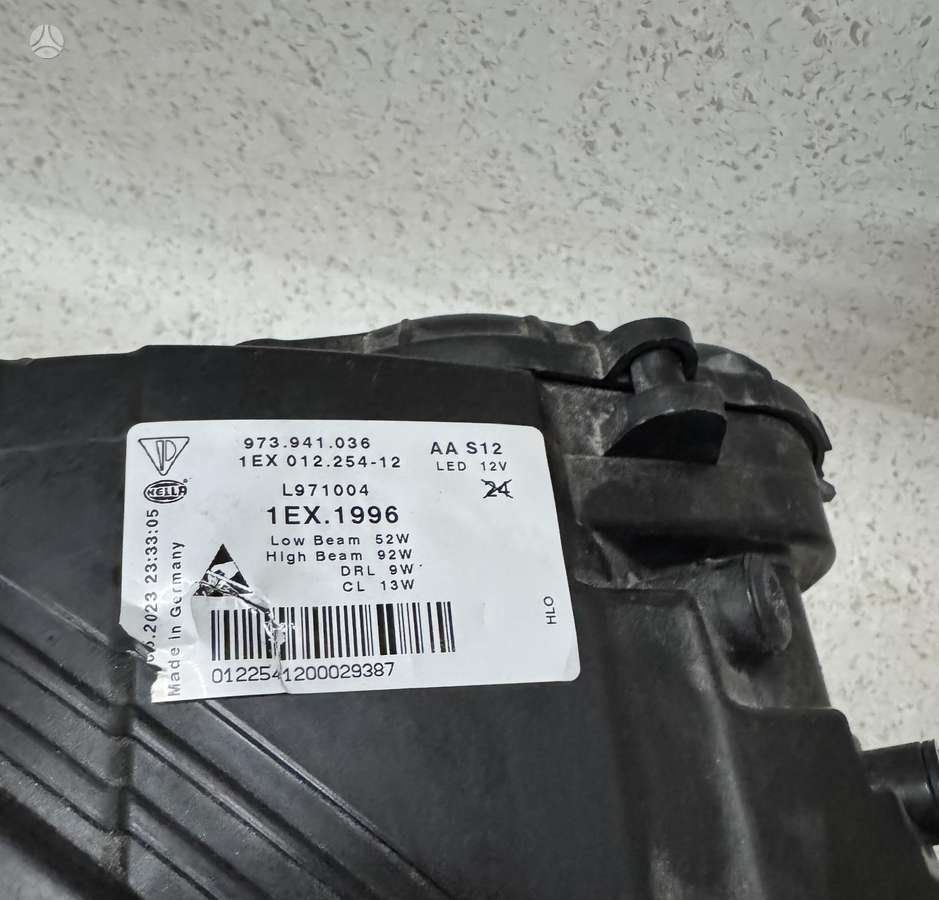 Porsche Panamera žibintai