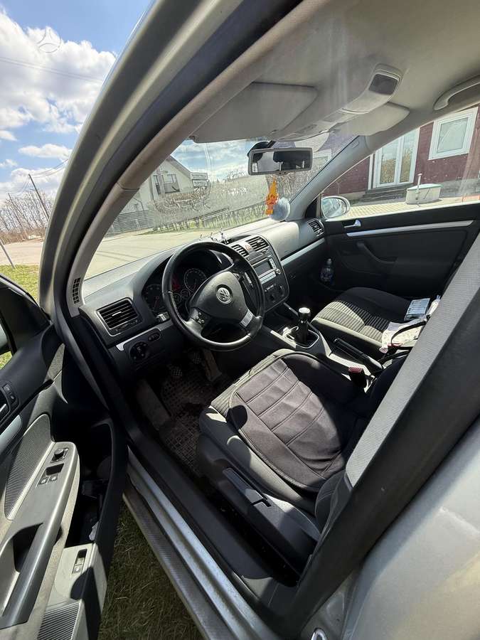 Volkswagen Golf, hatchback