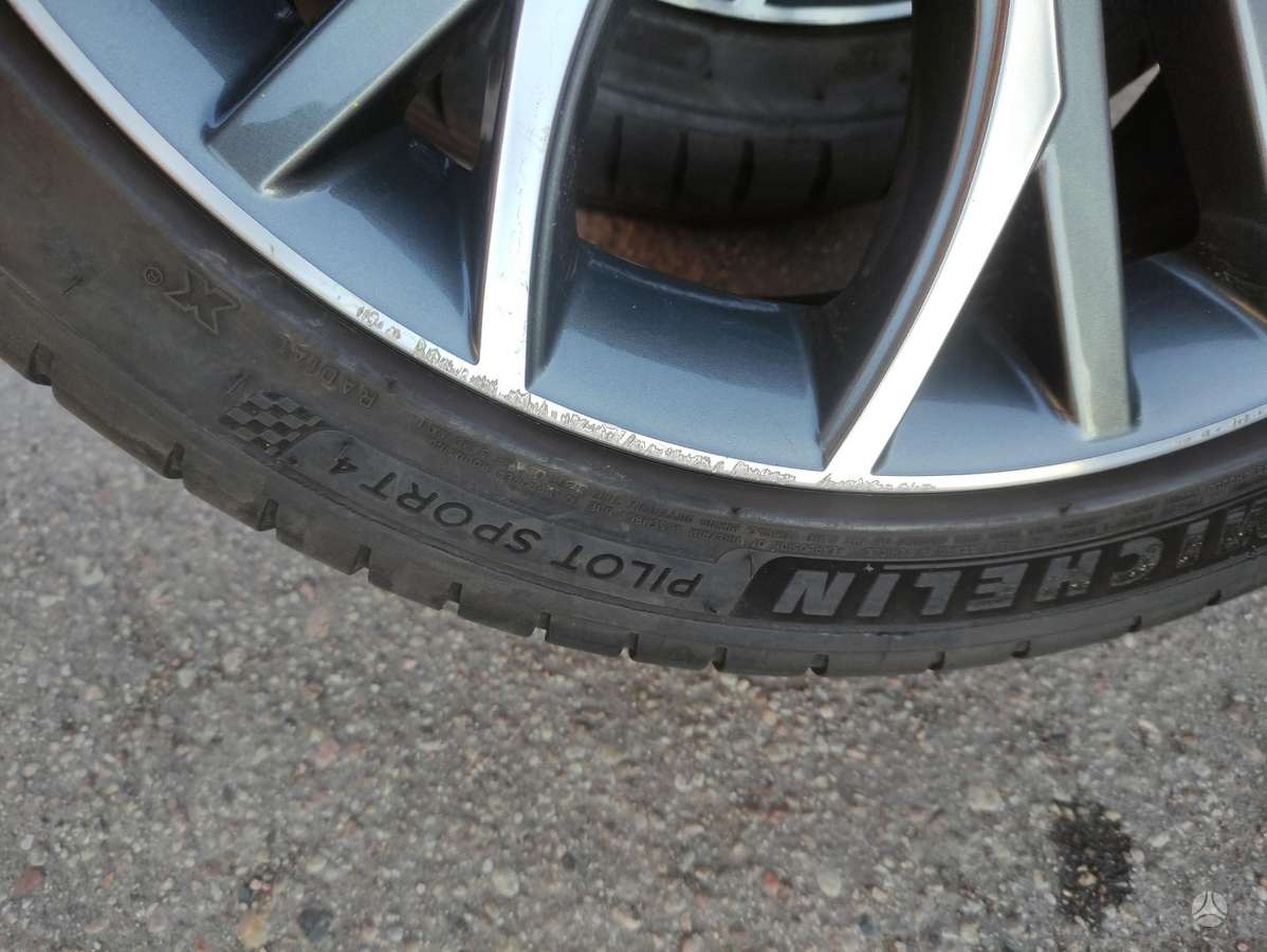 KIA, lengvojo lydinio, R18