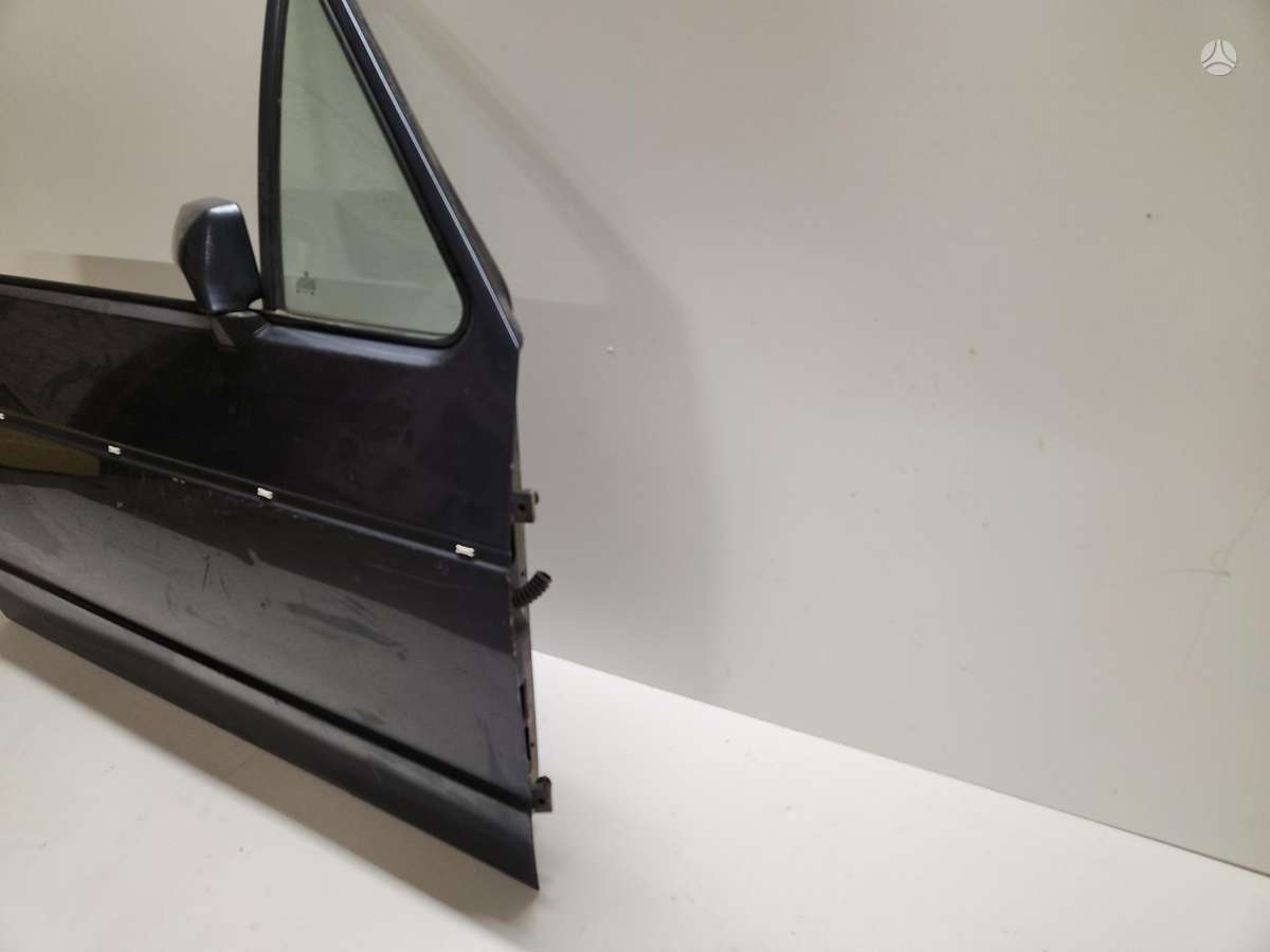 Volkswagen Golf doors