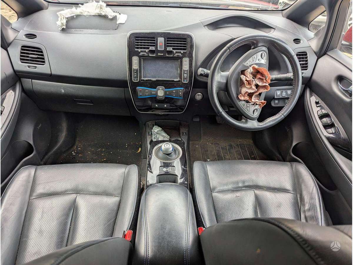 Nissan Leaf двигатель