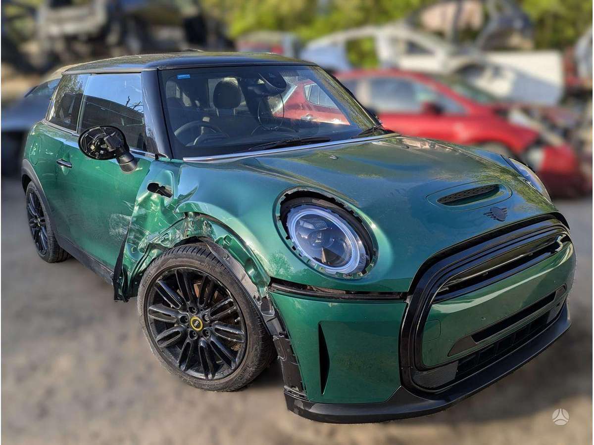 Mini Cooper SE dzinējs
