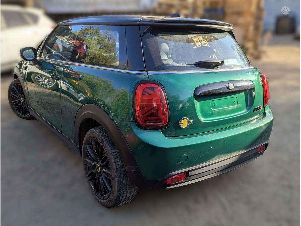 Mini Cooper SE dzinējs