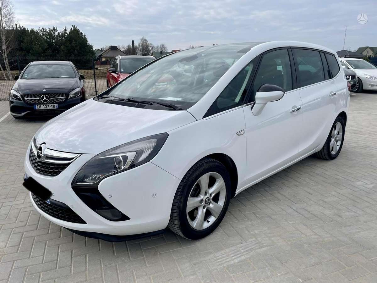 Opel Zafira, 2013